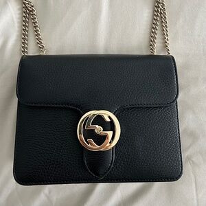 GUCCI Interlocking G Shoulder Bag
